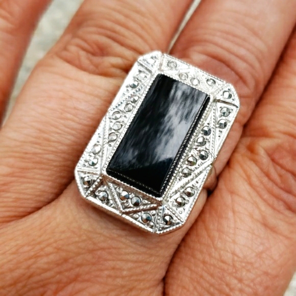 Art Deco Onyx Marcasite Cab Sterling Silver Ring - Picture 2 of 7